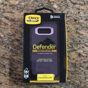 Samsung Galaxy S10e Otterbox Case